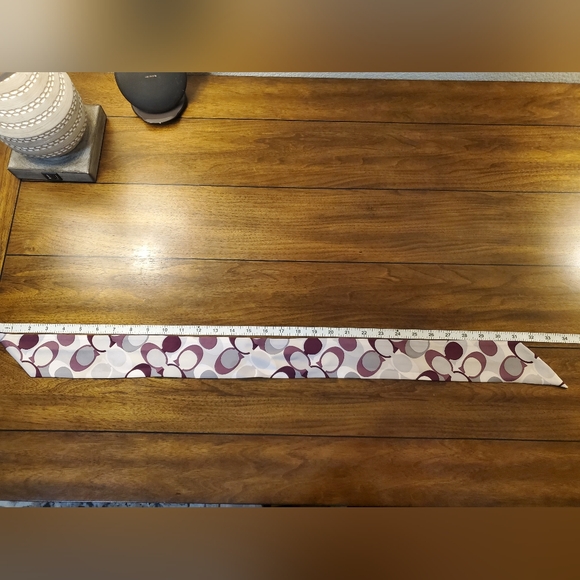 COACH SILK SCARF IN GREAT CONDITION! - Picture 3 of 6